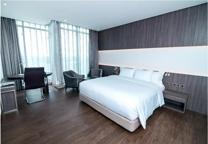 The Mira Central Park Hotel