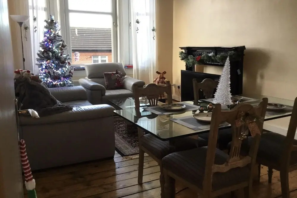 Fantastic 2 Bedroom Apartment Next to Green Park