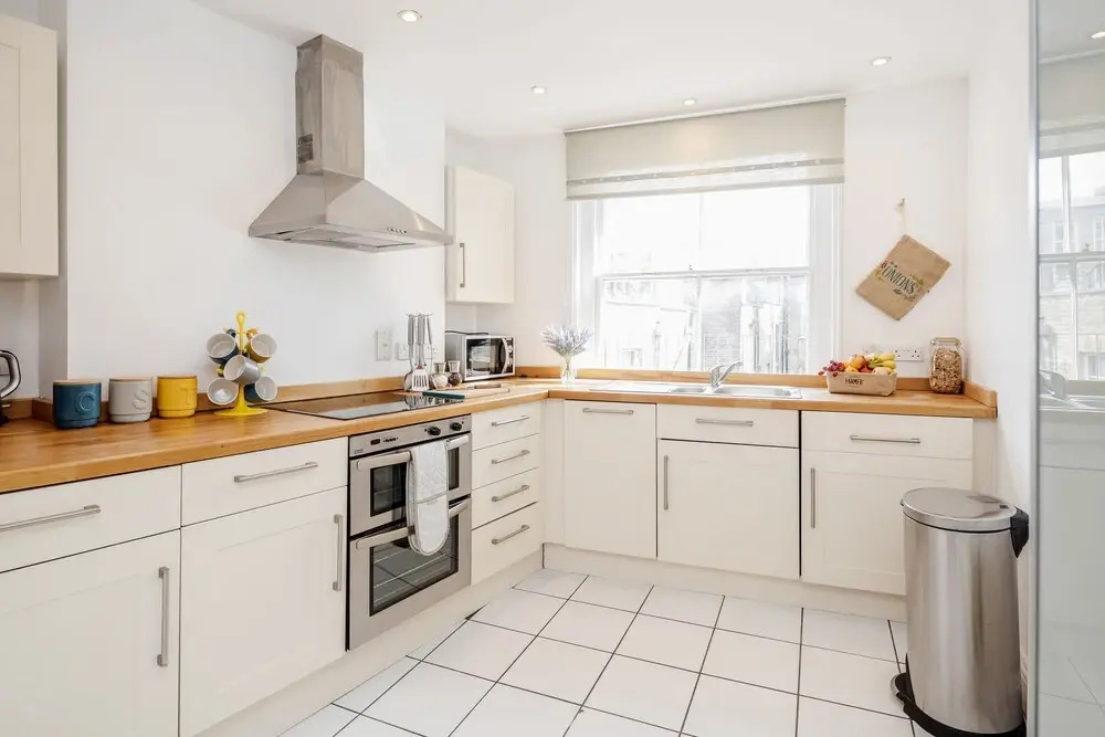 Great Mayfair Apartment - Sleeps 6