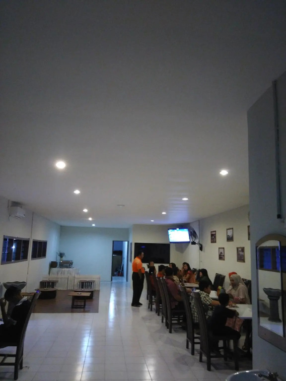OYO 91035 De Ritz Residence