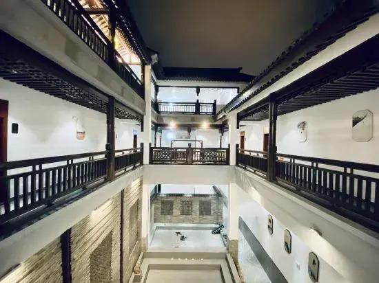 Yunzhongyun Hot Spring Hotel (Mile Branch)