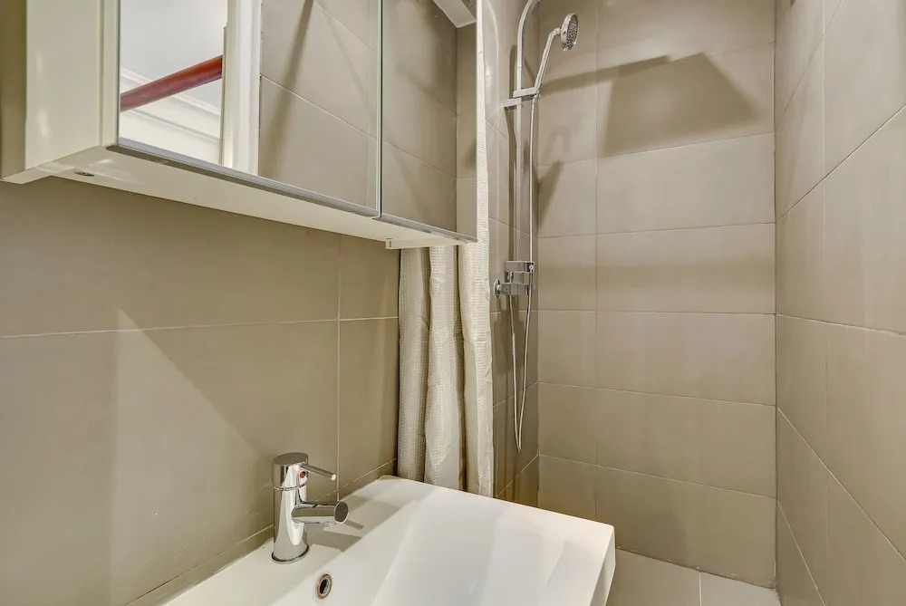 Pick A Flat's Montparnasse Studio