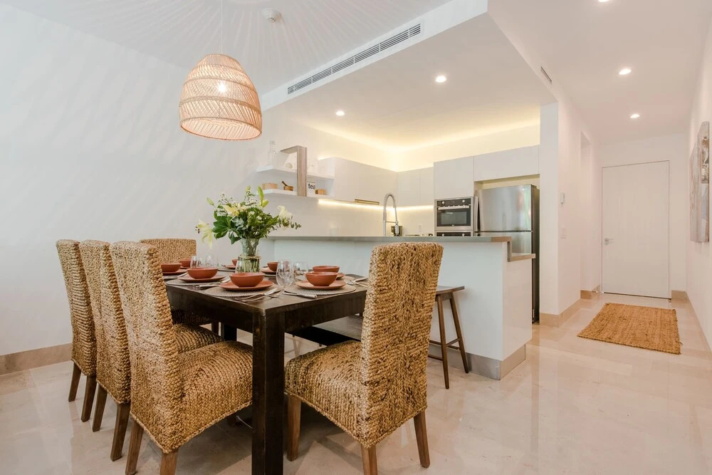 2 Bedroom Apartment Near the Beach
