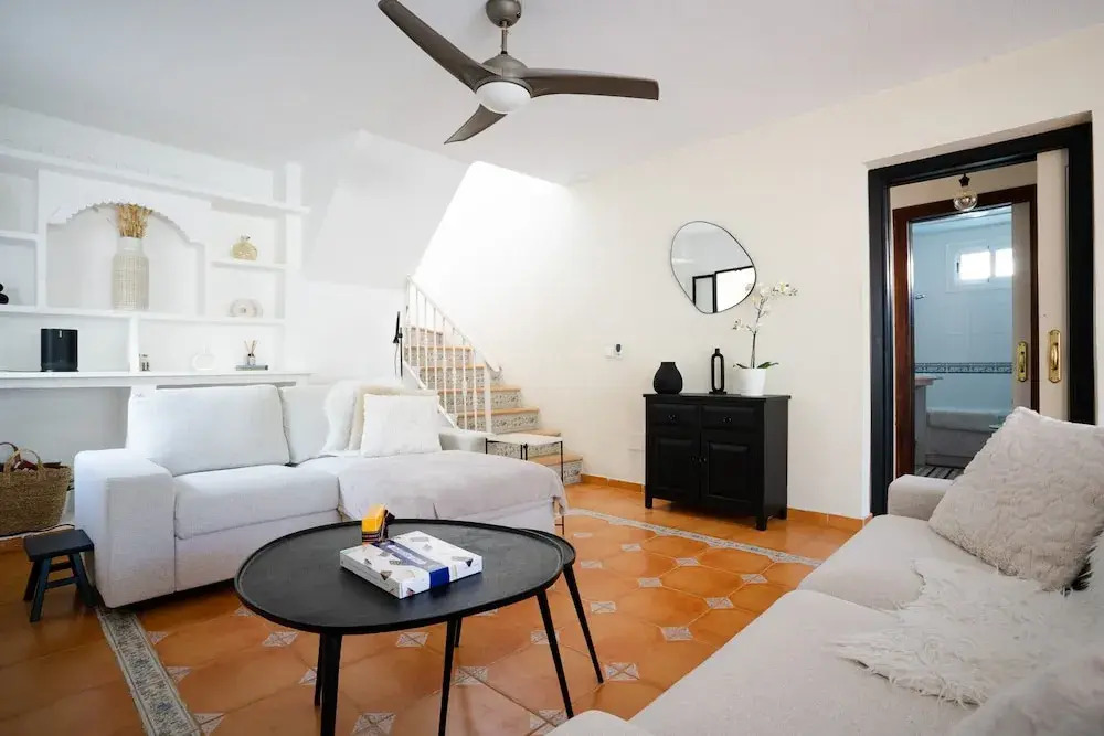 Cosy holiday home near beach