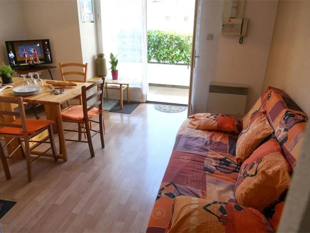 Appartement Bagnères-de-Luchon, 2 pièces, 4 personnes - FR-1-313-152