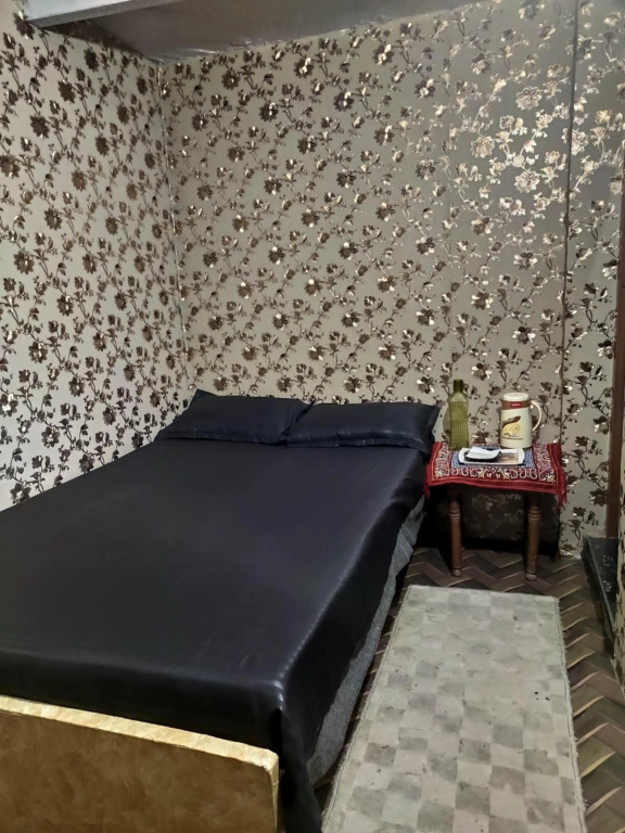Ira Homestay Mathura - Divine Spiritual Stay