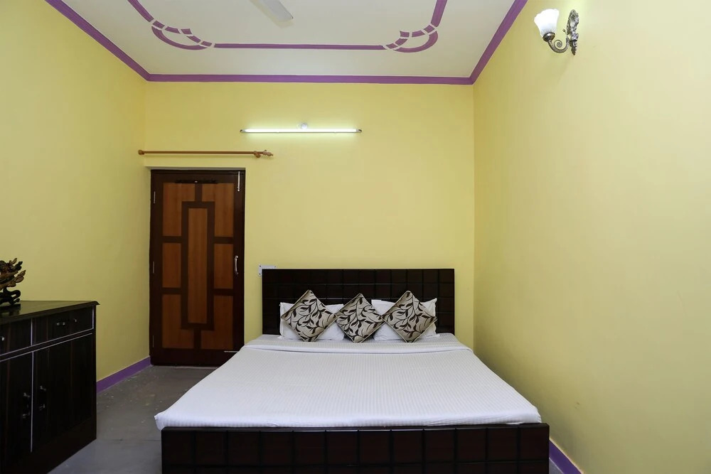 OYO 11049 Home 3BHK Villa Nakuchiyatal