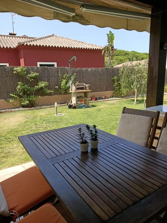 Villa Ada con Piscina, Jardin y Parking 9,3