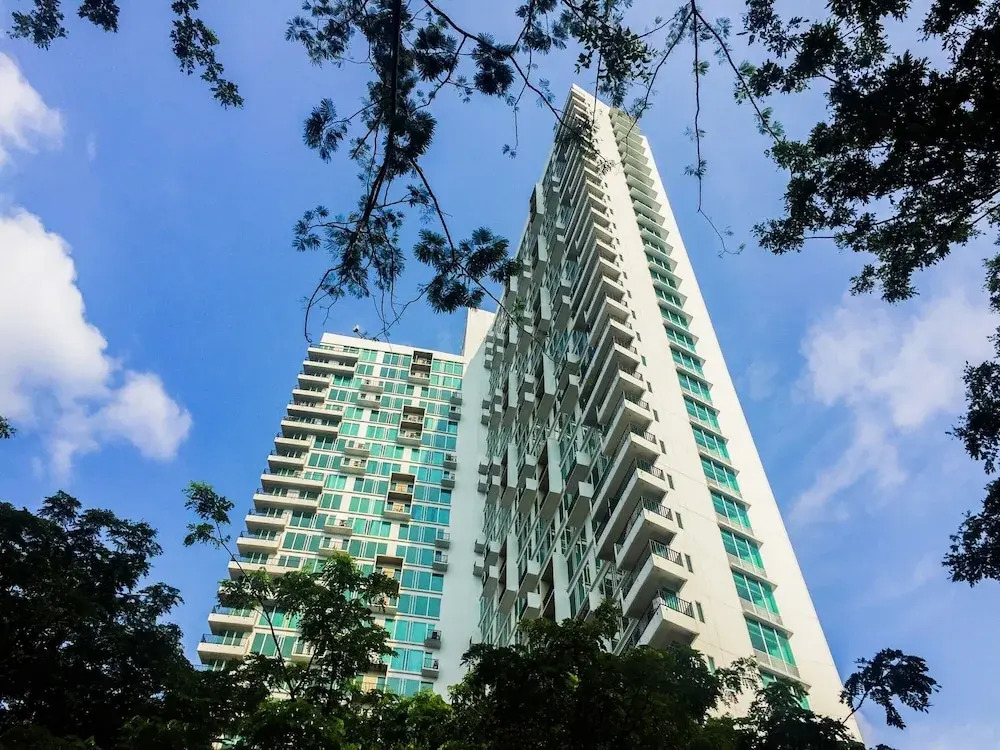 Good Place And Homey 1Br At Tree Park City Bsd Apartment