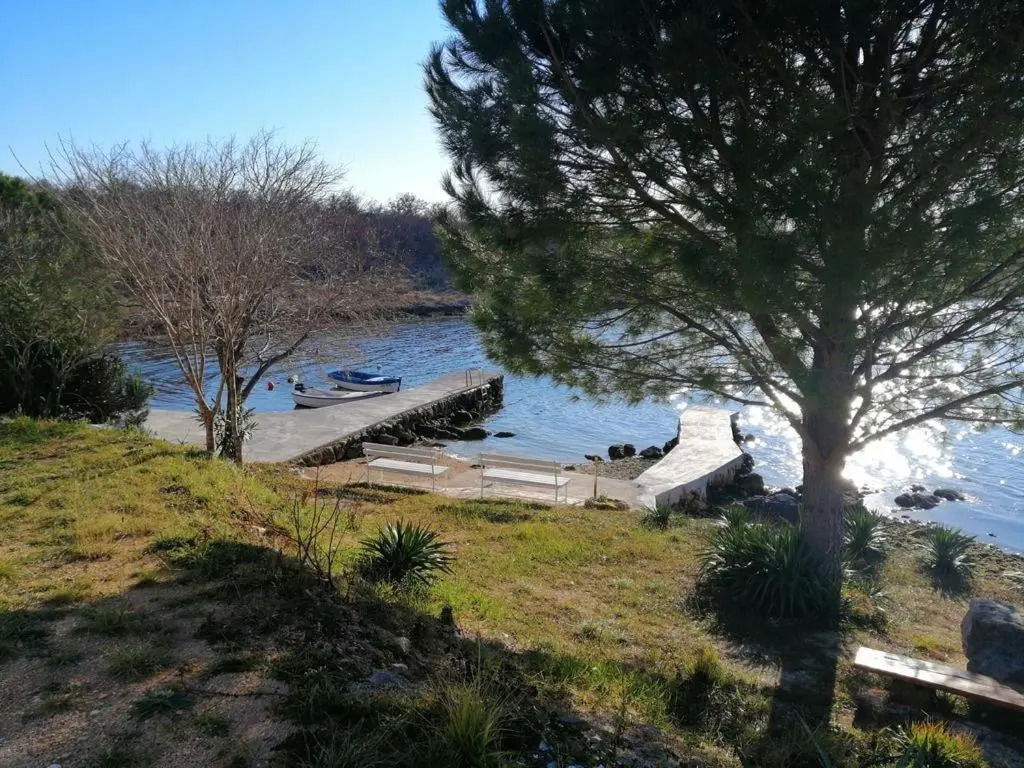 Apartmani Ana - Meka Draga
