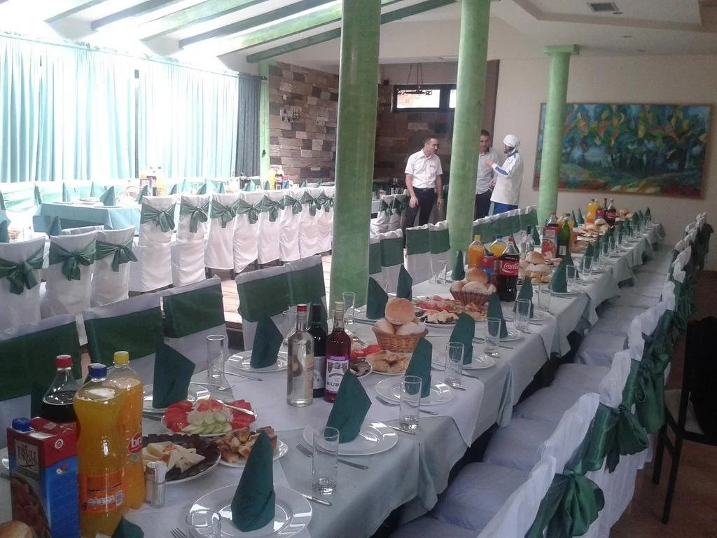 Hotel Oazza