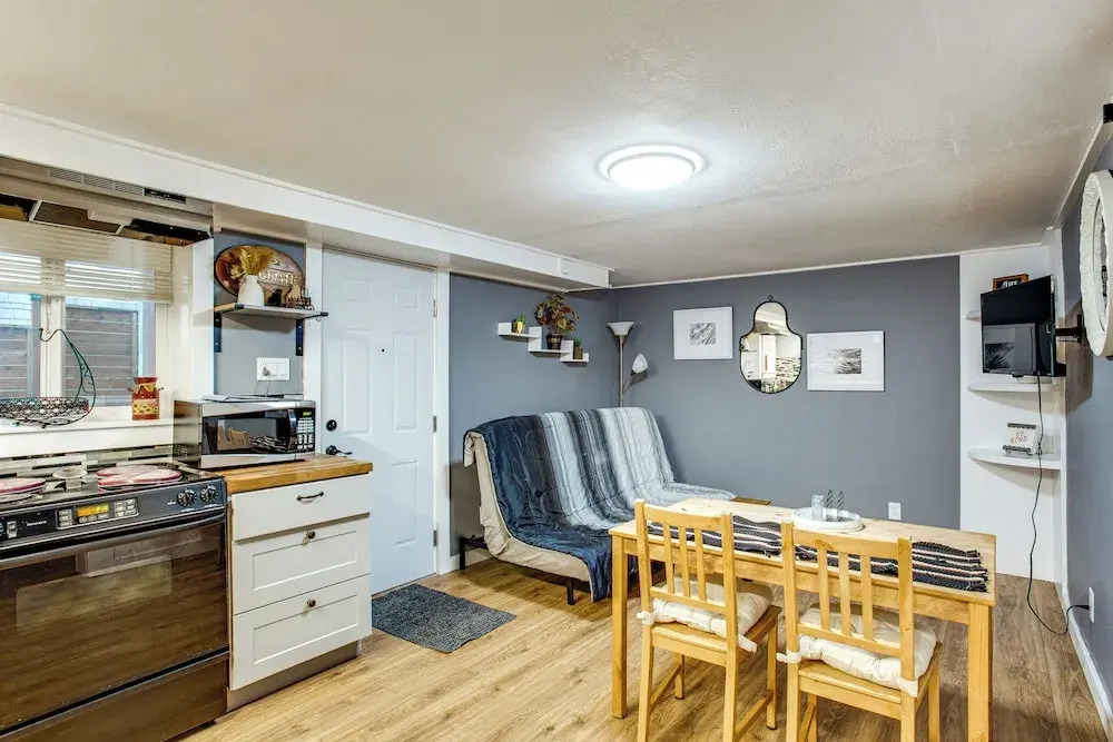 3 Mi to Puget Sound: Lakefront Gem w/ Patio!