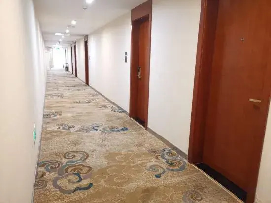 Lanting Hotel (Beijing Biomedical Base Subway Station Branch)