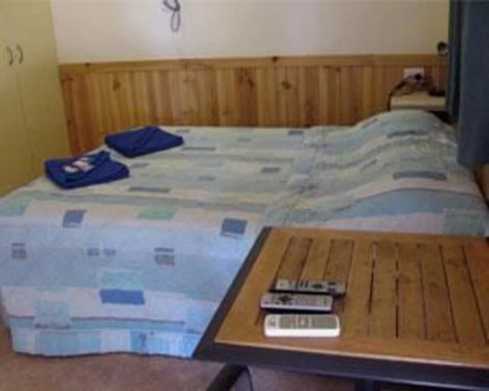 Moura Caravan Park