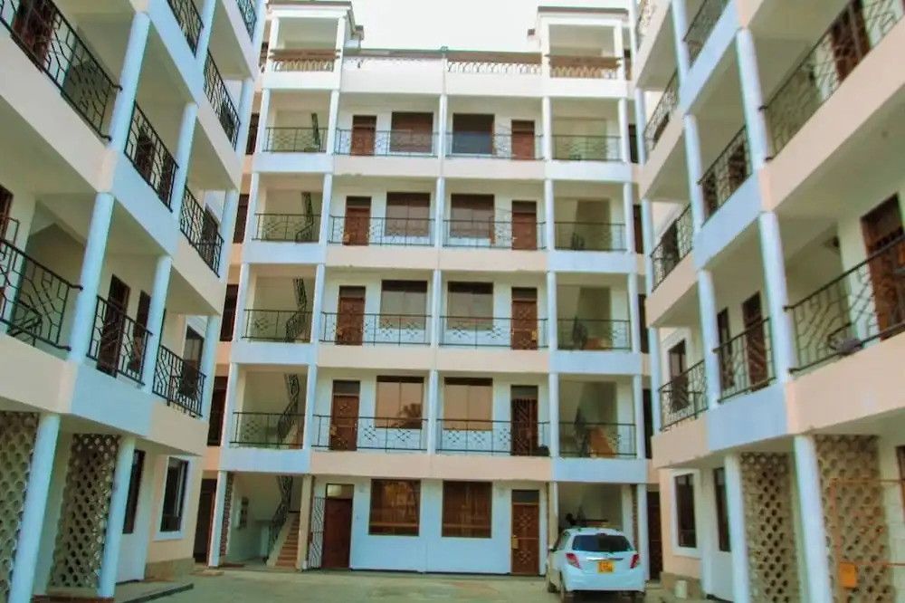 Casey's Apartments Bamburi