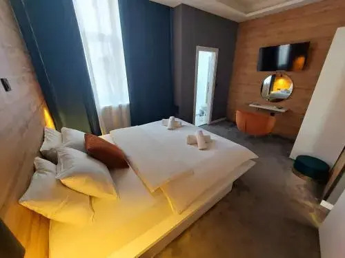 A8 b&b
