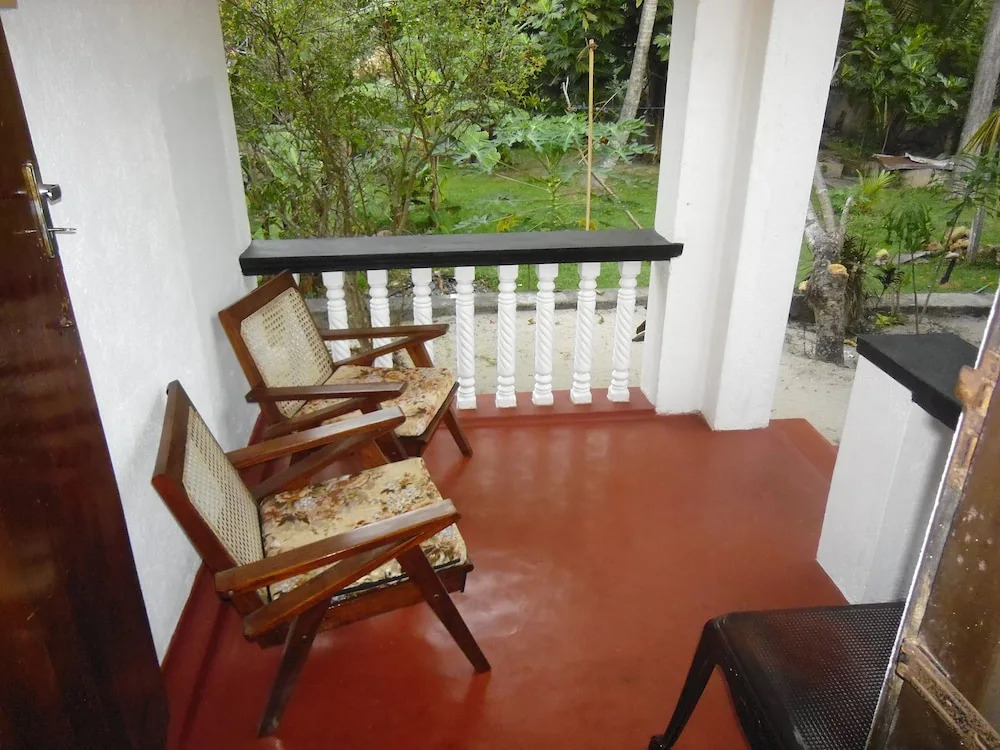 Mamas Hostel by Taprobane