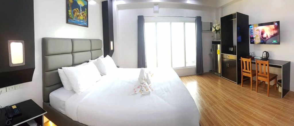 Dream Hotel