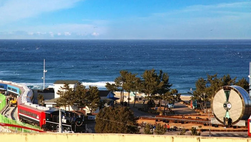 Jeongdongjin Motel