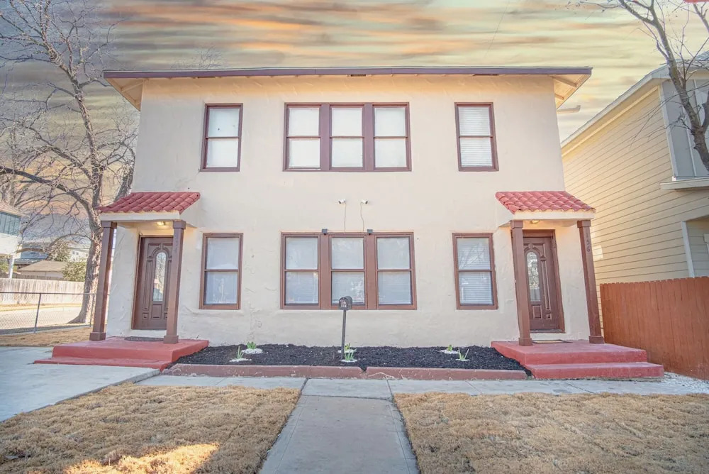 Trendy 2 BR Prime Apt Near DTWN, Pearl, Fort Sam!