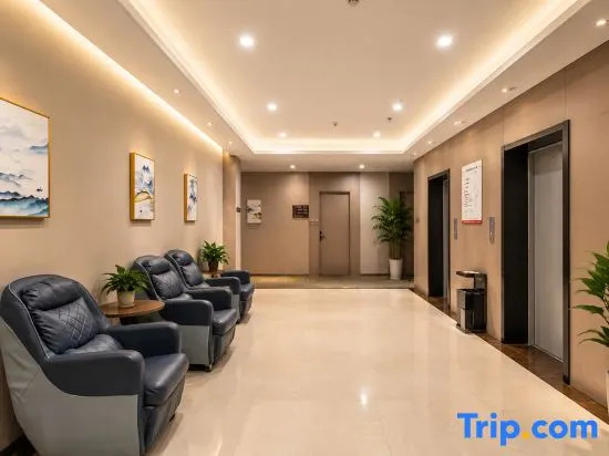 Yuqi Hotel (Zhumadian High-Speed Railway West Station)