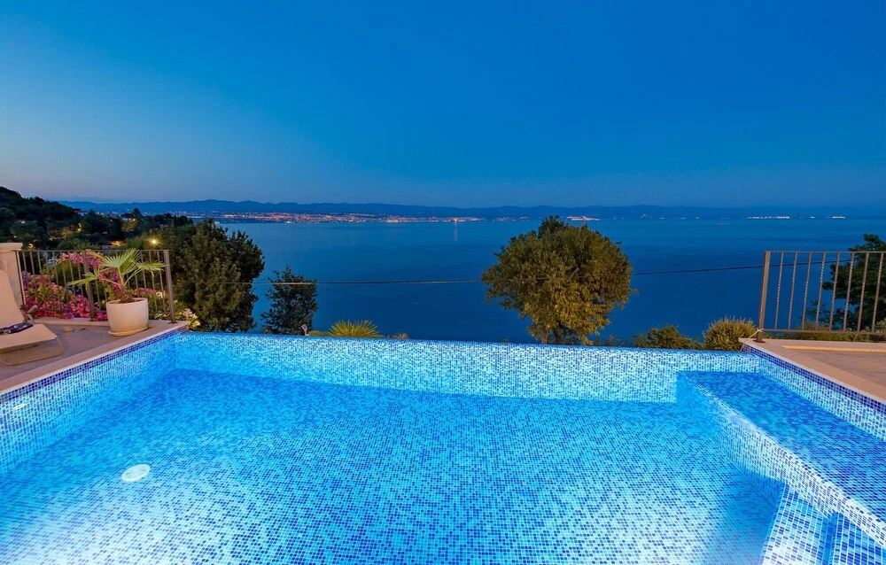 Apartments and rooms by the sea Medveja, Opatija - 2305