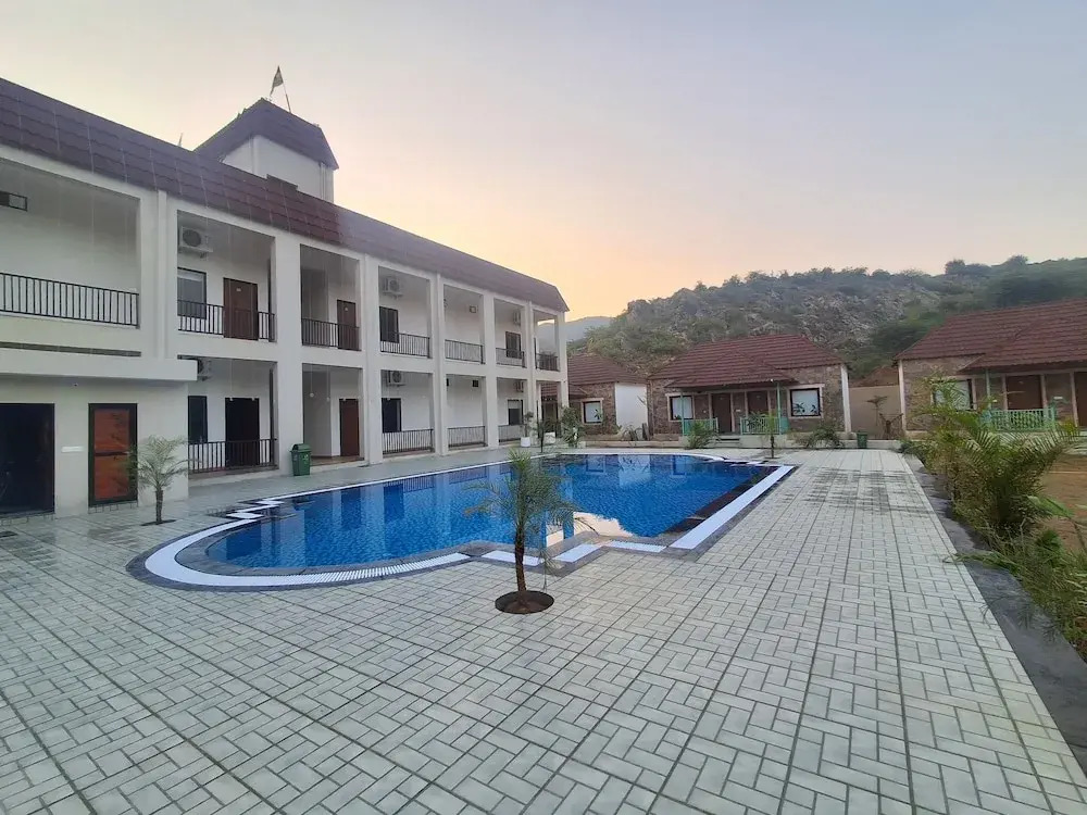Orchard Hills Resorts