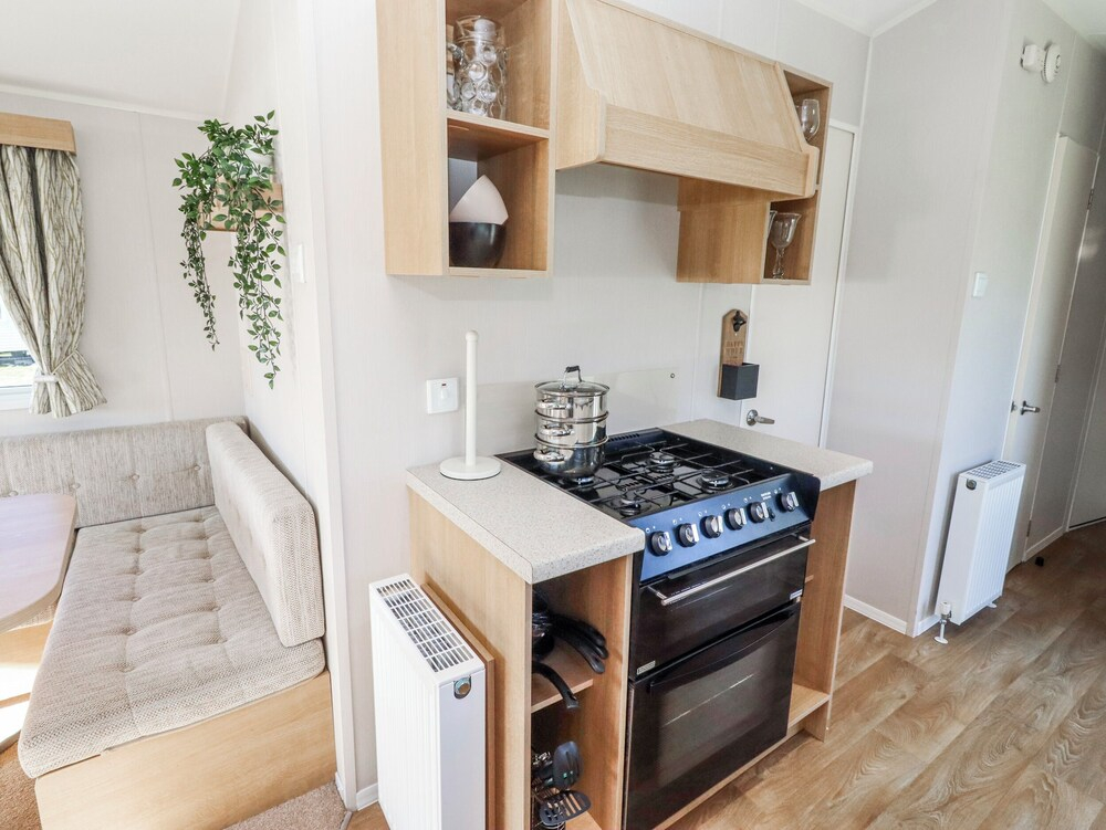 75 Morpeth Mews