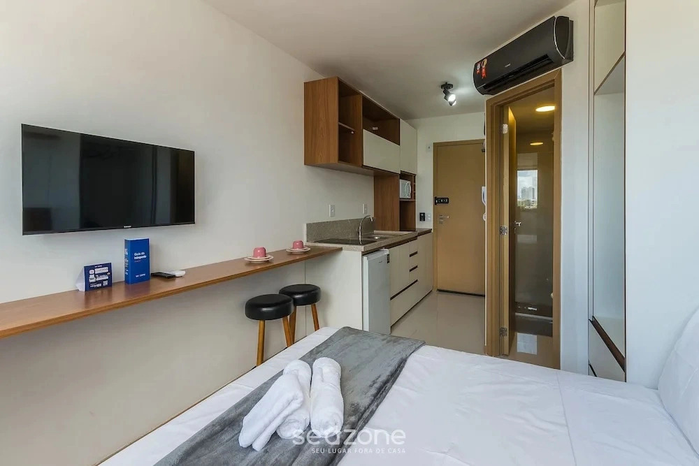 Fully Equipped Apts With Leisure Minutes From the Beach Hfos