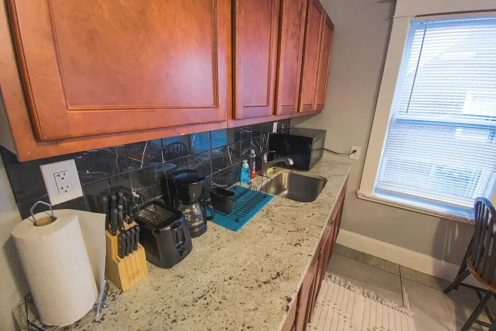 Large 6Br, 2Ba Close To Niagara Falls