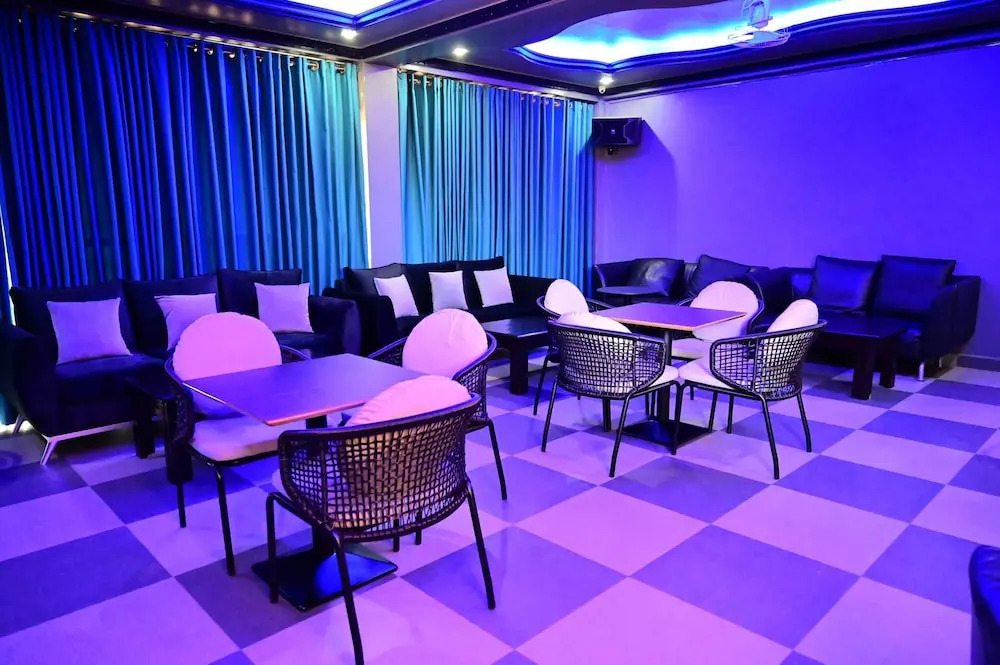 Blue Star Express Hotel