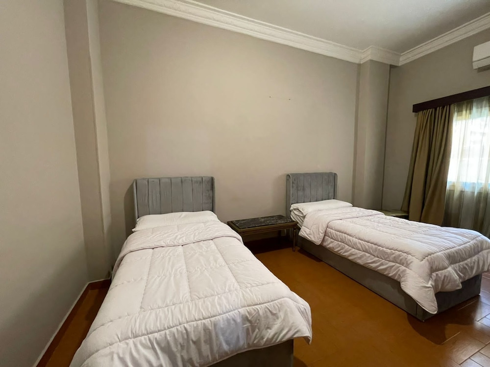 2BR Apt in Al Yassmin - Mynt Hospitality