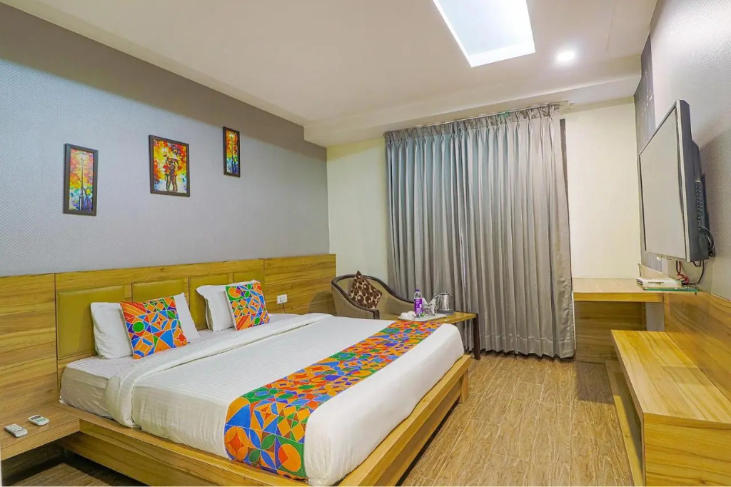 FabHotel Prime Z Grand