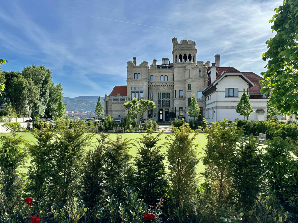 Palacio Arriluce Hotel - The Leading Hotels of the World