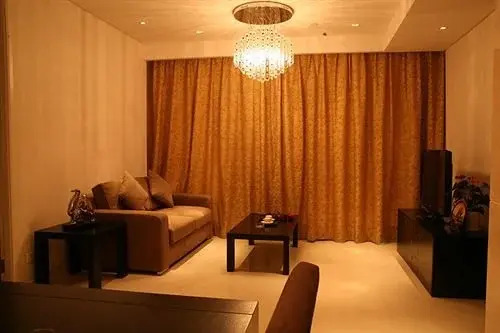 Westlake 7 Star Avenue Hotel