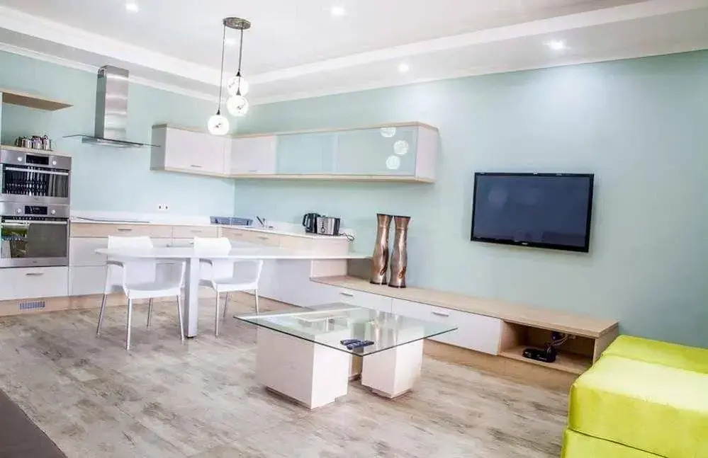 Fallsway Suites
