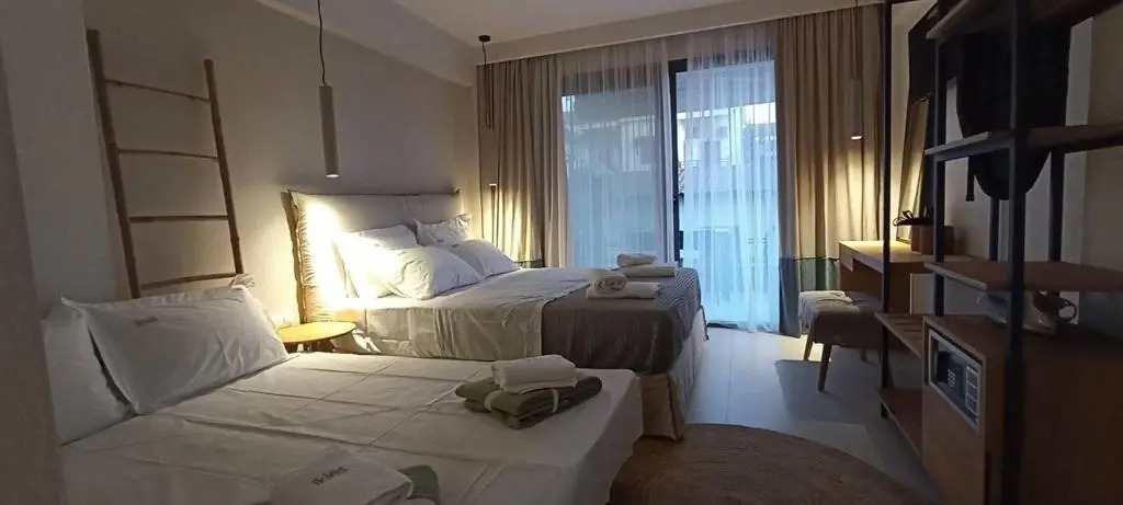 ikies suites luxury apartments by the sea 3
