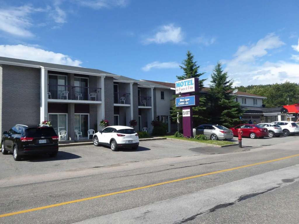 Motel de lAnse a lEau