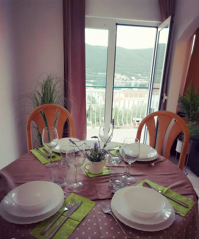 Apartment Meri in Grebastica