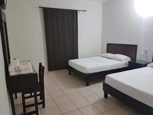 Hotel Tanos