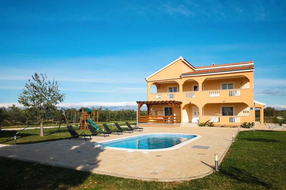 Villa Levatinka ZadarVillas