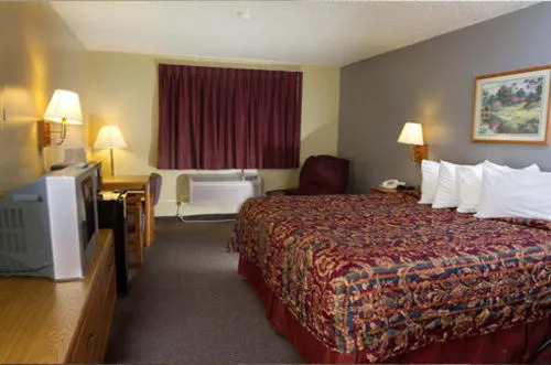 Super 8 Motel - Cherokee