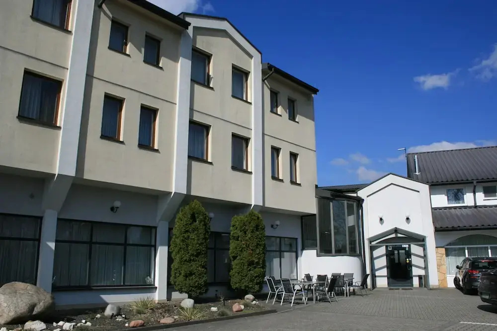 Hotel Junior 2