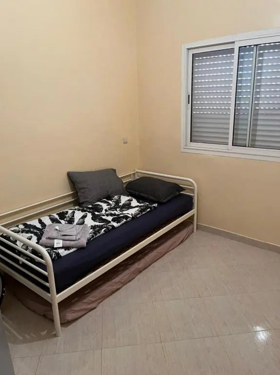 Nice cozy 2-bedroom appartment to relax with your family or friends! Enjoy the pool on a hot summerday