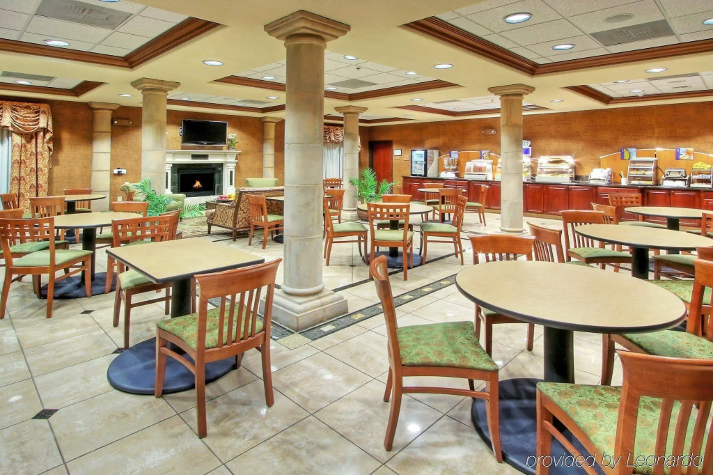 Holiday Inn Express Hotel & Suites Las Cruces by IHG