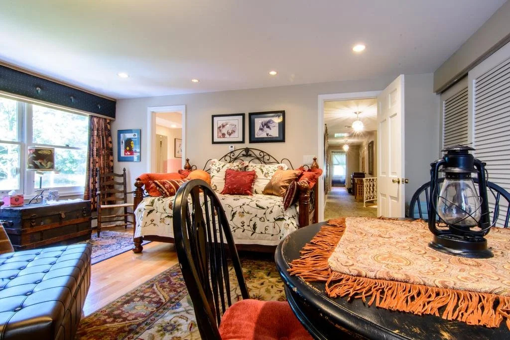 Seldom Scene Meadow Bed & Breakfast