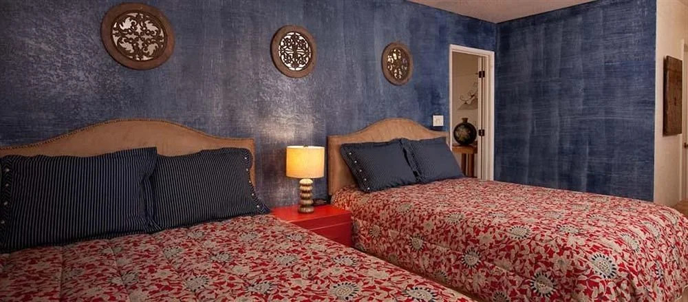 Sunglow Guest Ranch Resort