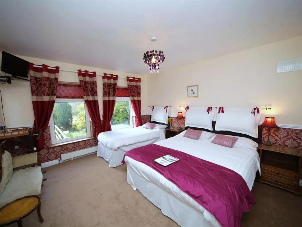 Launard House