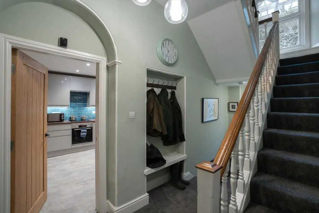 Spacious - 3 Storey Apartment - Central Ambleside - Outstanding Views