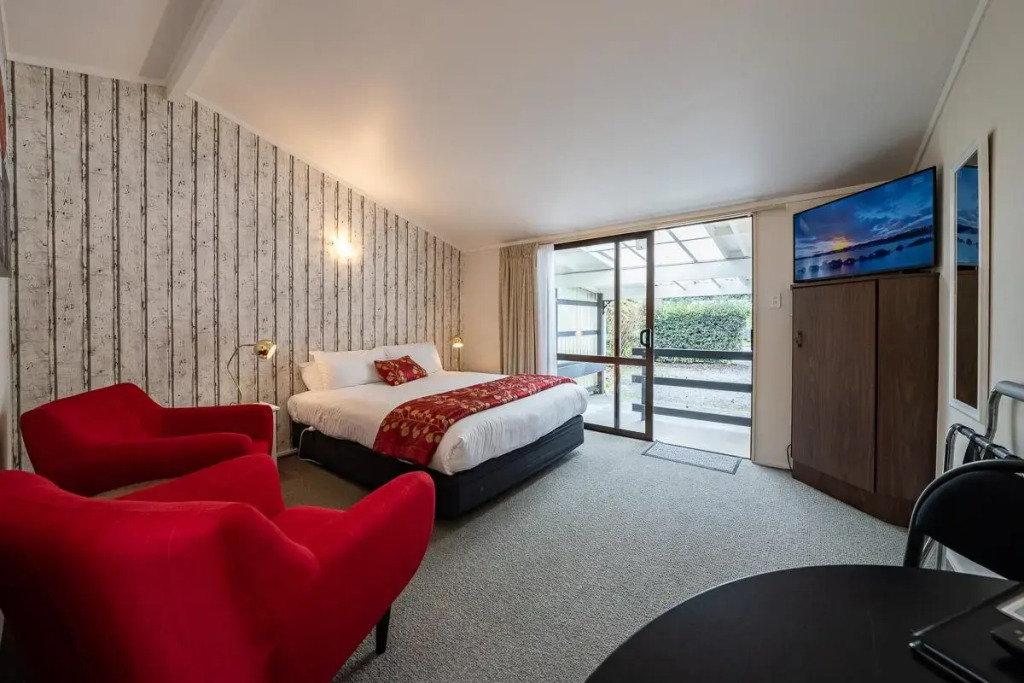Lake Matheson Motel